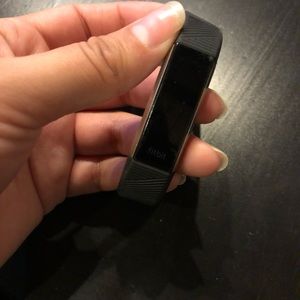 Alta HR Fitbit